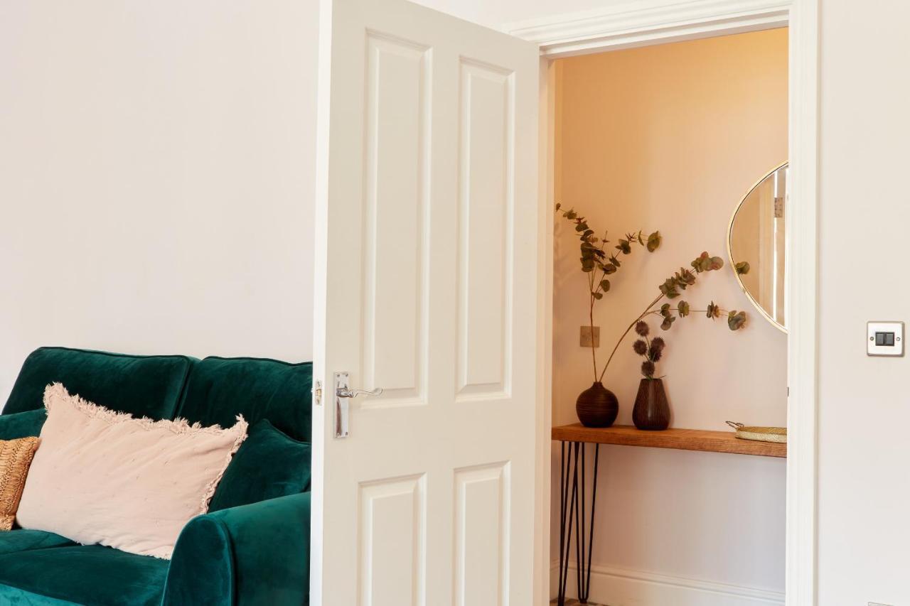 Finest Retreats - Olde Englishe Apt 4 Матлок Экстерьер фото